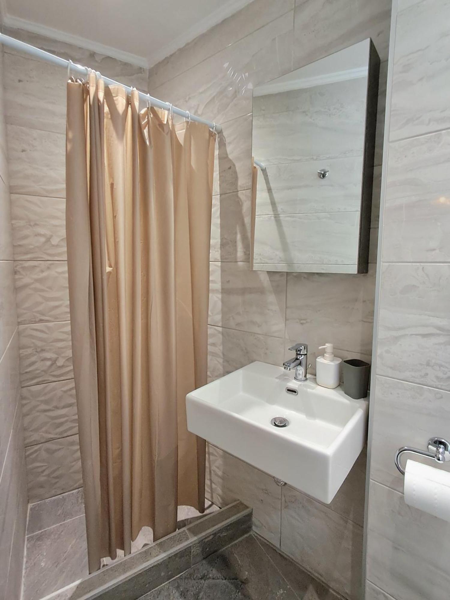 Cozy & Stylish Eastside Apt. Tesalonika Bagian luar foto
