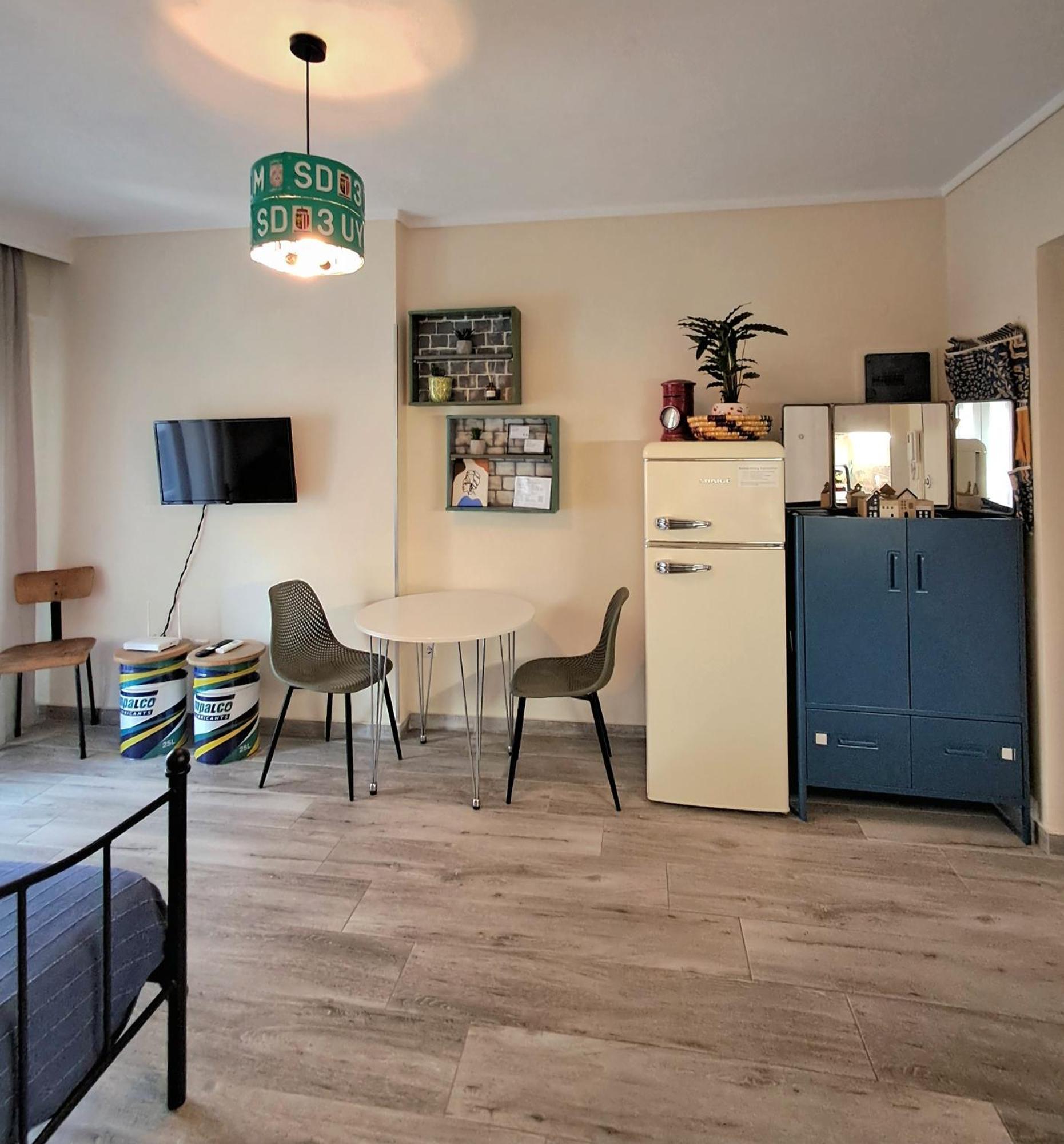 Cozy & Stylish Eastside Apt. Tesalonika Bagian luar foto
